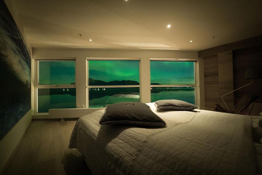 Doppelzimmer mit Nordlichtern (Nacht)
